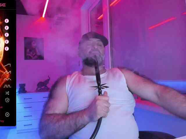 magabear Sex Cam Show