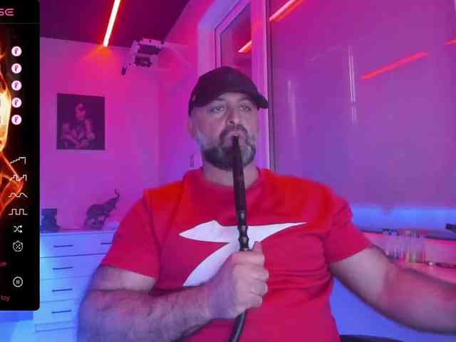 magabear Sex Cam Show