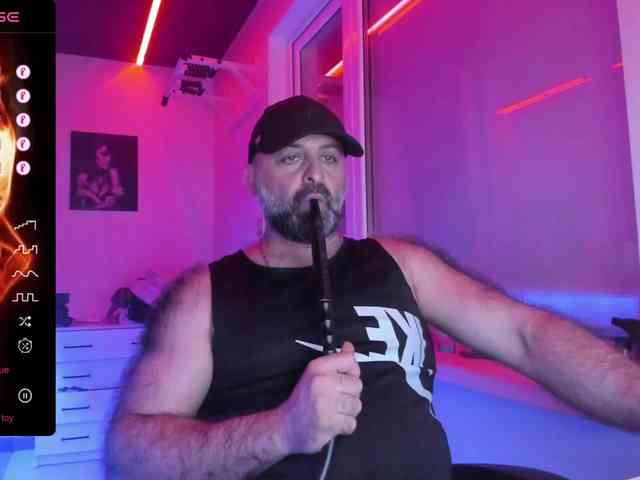 magabear Sex Cam Show