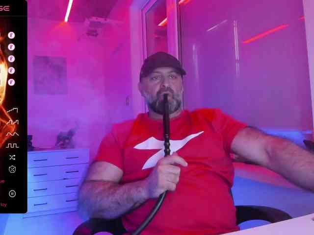 magabear Live Webcam on BongaCams