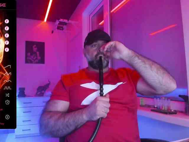 magabear Sex Cam Show