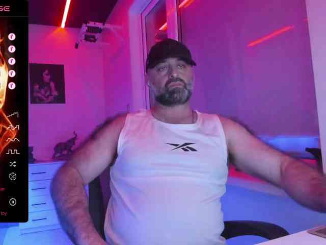 magabear Sex Cam Show