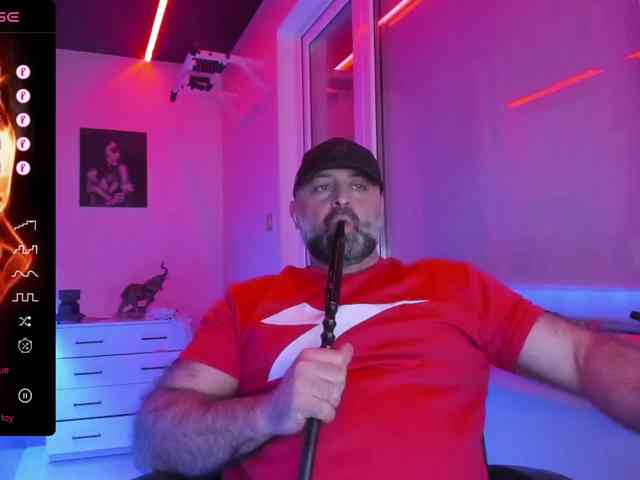 magabear Sex Cam Show