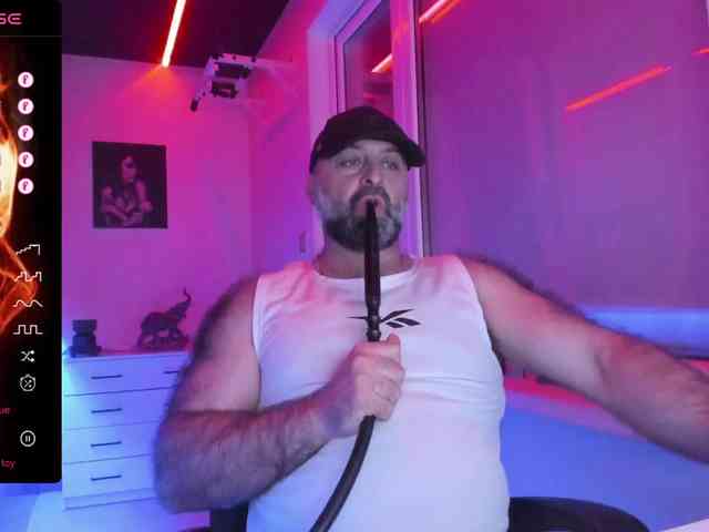magabear Sex Cam Show