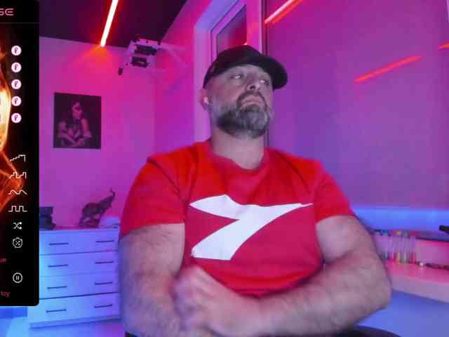 magabear Sex Cam Show