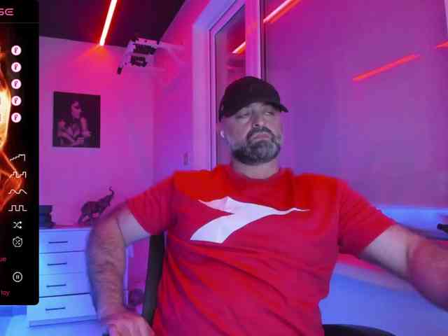 magabear Live Webcam on BongaCams