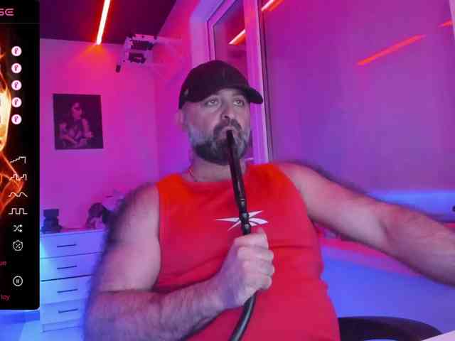 magabear Sex Cam Show