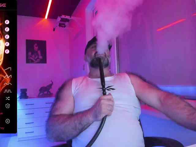 magabear Sex Cam Show