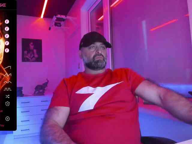 magabear Sex Cam Show