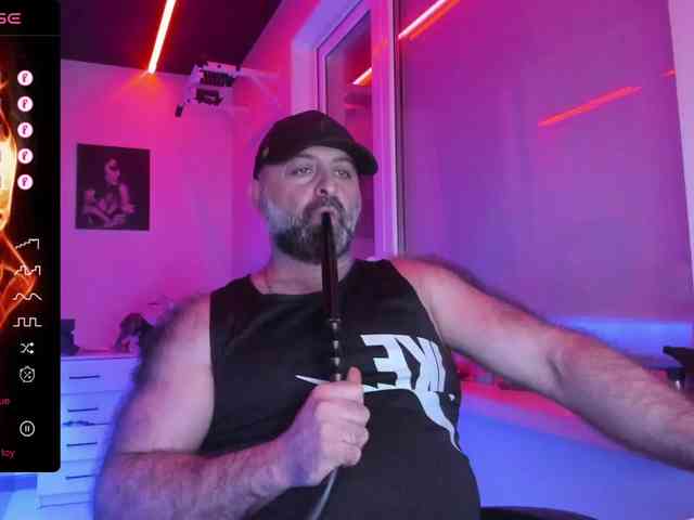 magabear Sex Cam Show