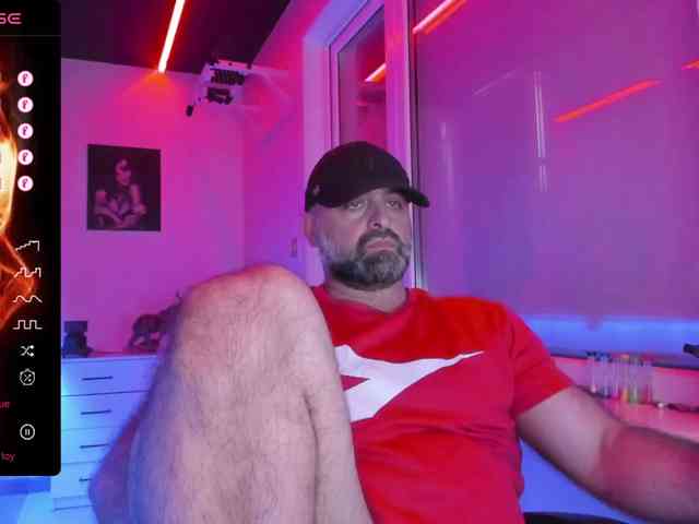 magabear Sex Cam Show