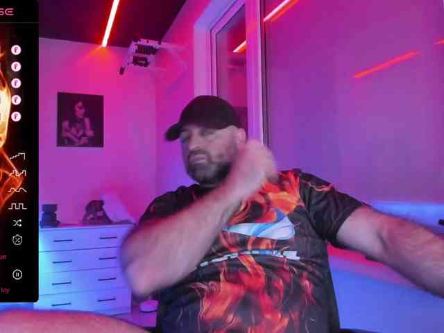 magabear Sex Cam Show