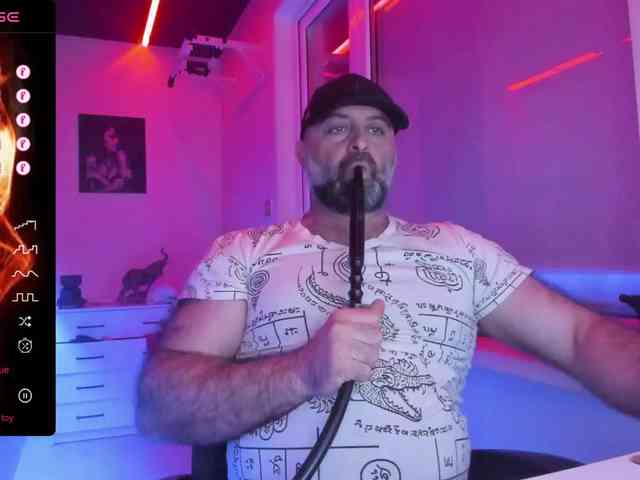 magabear Sex Cam Show
