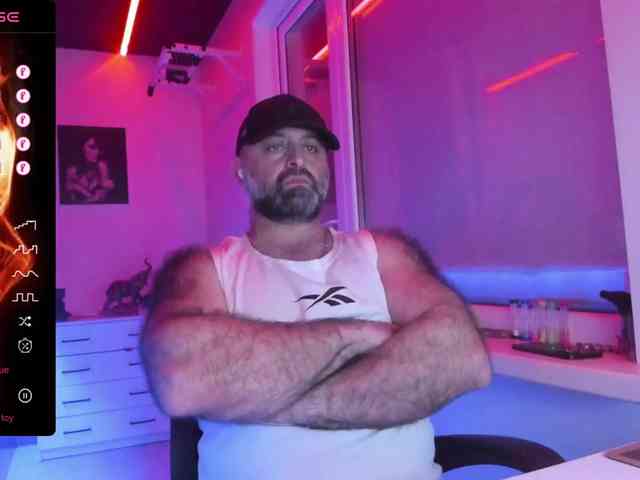 magabear Sex Cam Show