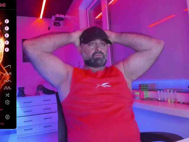 magabear Sex Cam Show
