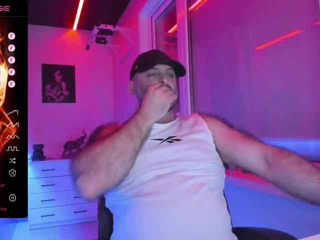 magabear Sex Cam Show