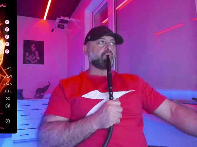 magabear Sex Cam Show