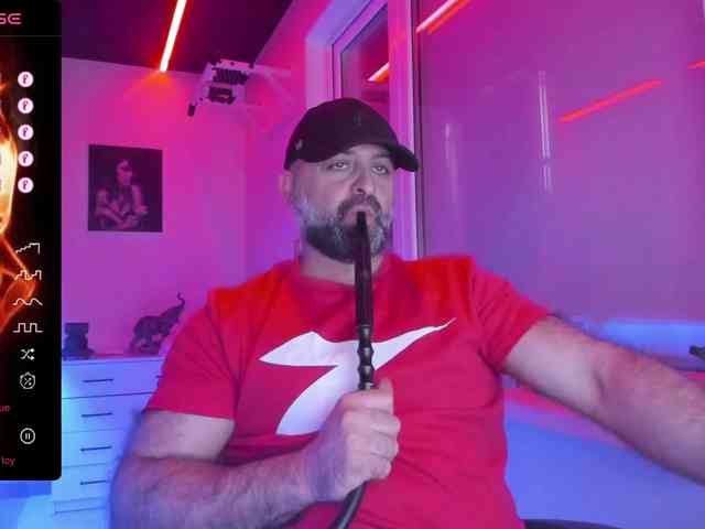 magabear Sex Cam Show