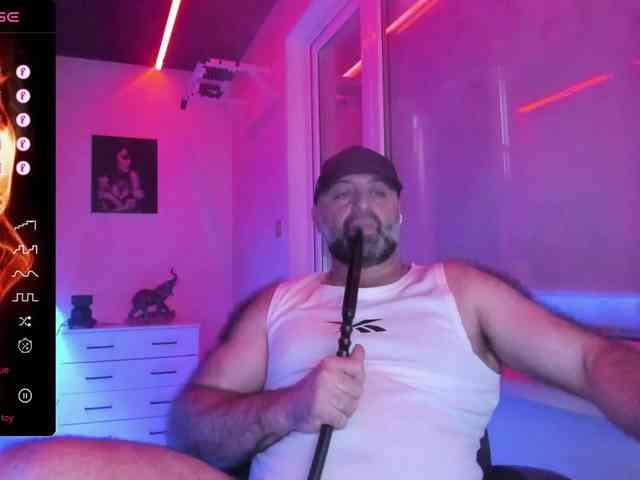 magabear Sex Cam Show