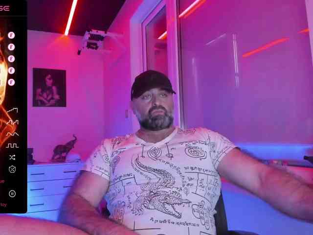 magabear Sex Cam Show