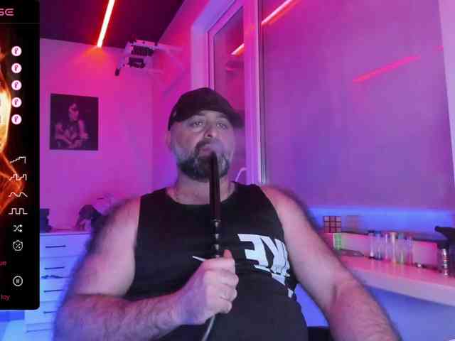 magabear Sex Cam Show