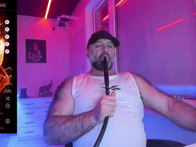 magabear Sex Cam Show