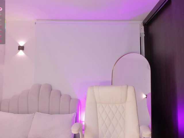 AmberLewis live cam on BongaCams
