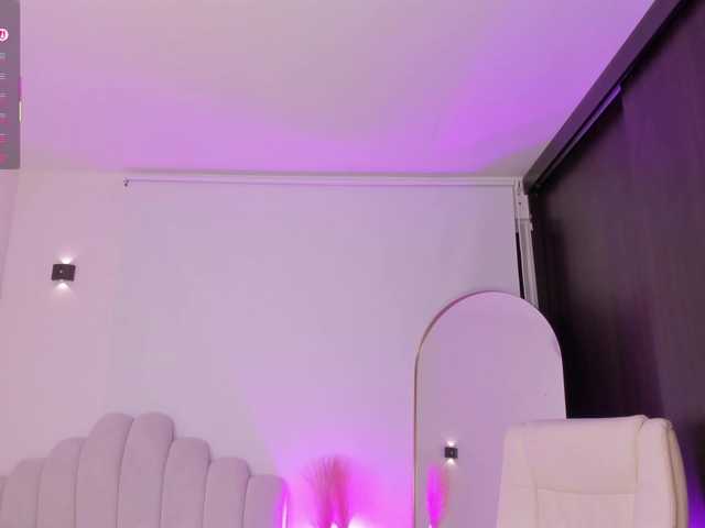 AmberLewis live cam on BongaCams