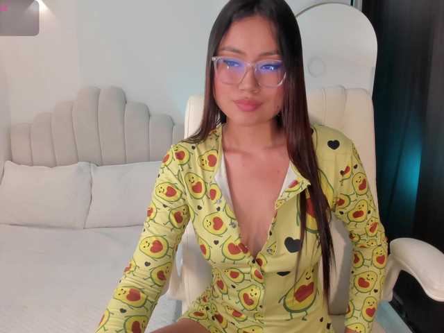 AmberLewis live cam