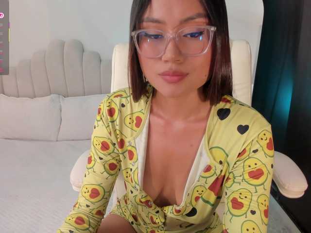 AmberLewis live cam