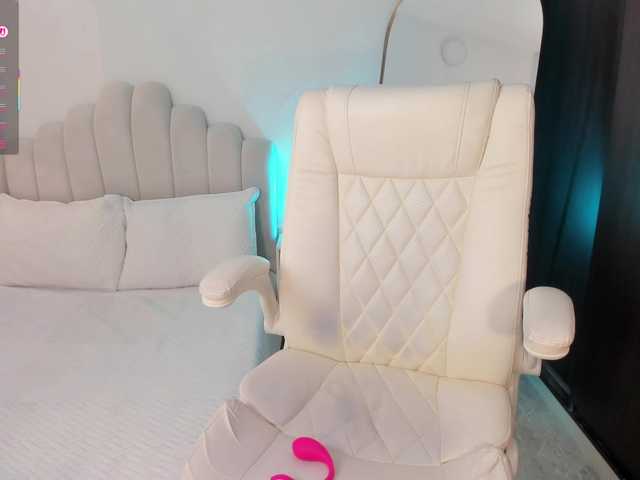 AmberLewis live cam