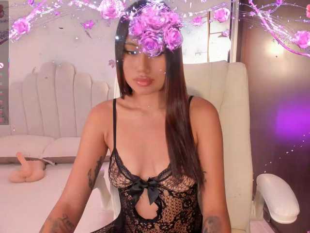 AmberLewis live cam on BongaCams
