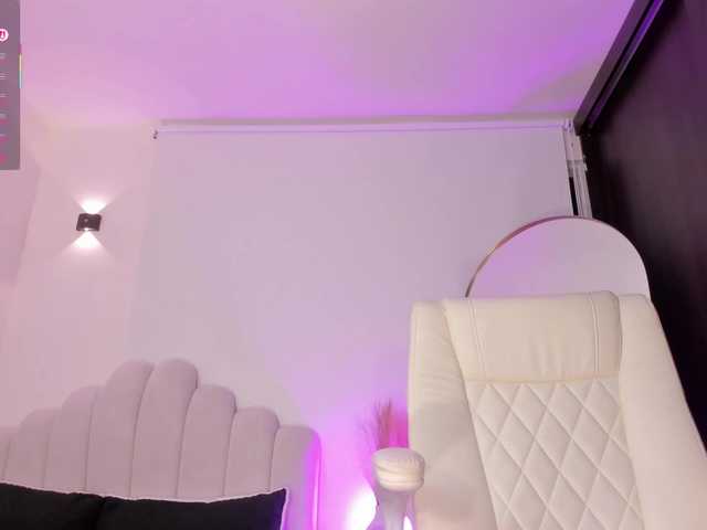 AmberLewis live cam on BongaCams