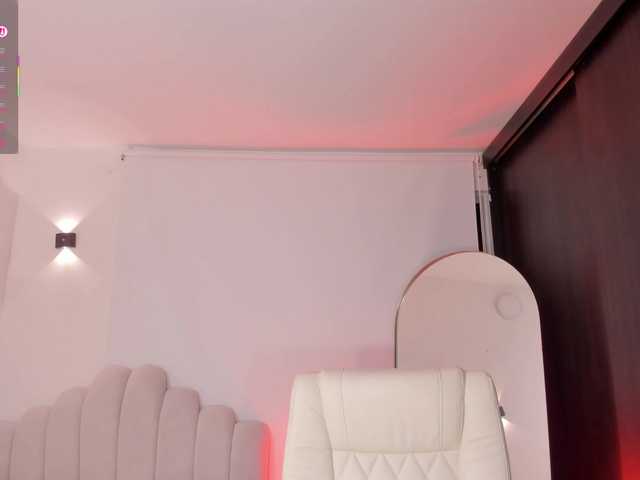 AmberLewis live cam on BongaCams