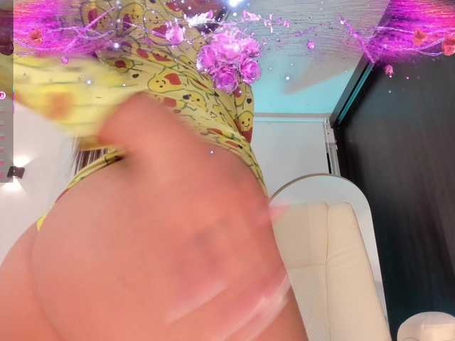 AmberLewis live cam