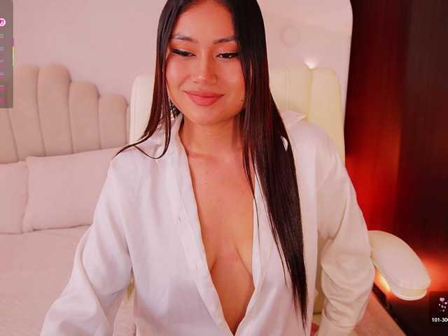 AmberLewis live cam on BongaCams