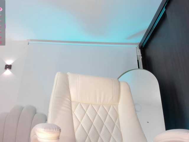 AmberLewis live cam on BongaCams