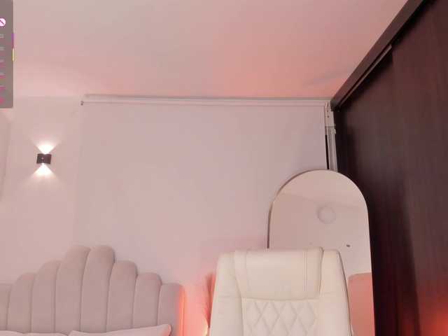 AmberLewis live cam on BongaCams