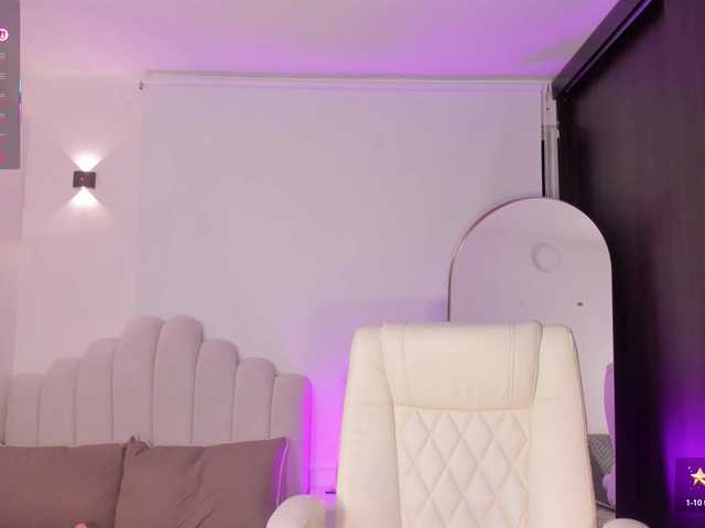 AmberLewis live cam on BongaCams