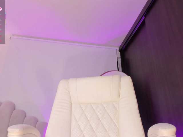 AmberLewis live cam on BongaCams