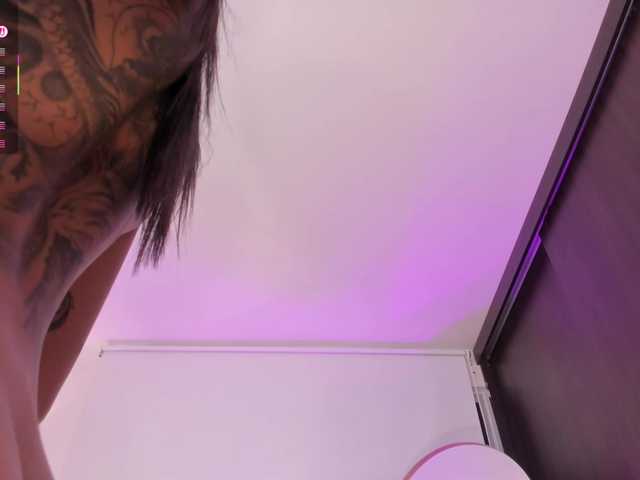 AmberLewis live cam on BongaCams