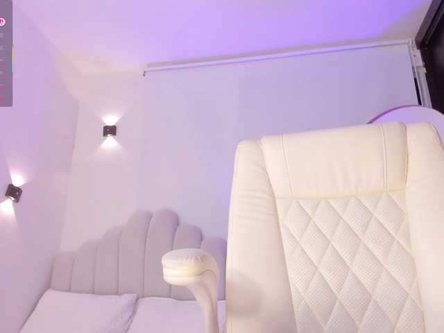 AmberLewis webcam