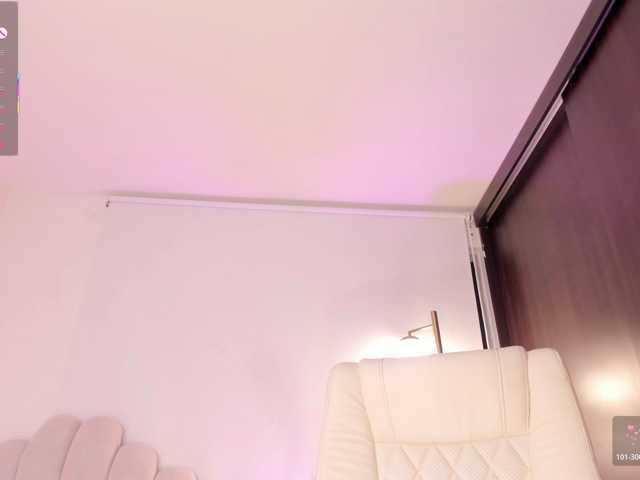 AmberLewis live cam on BongaCams