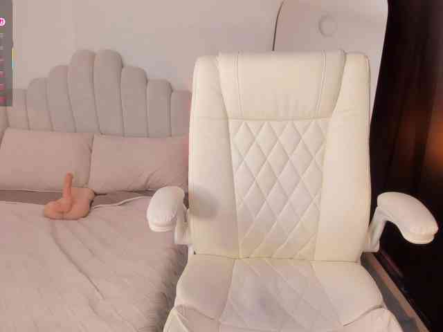 AmberLewis webcam