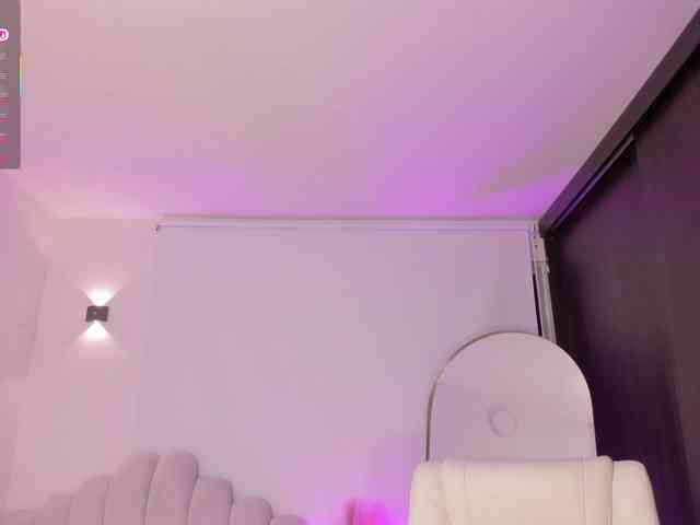 AmberLewis webcam