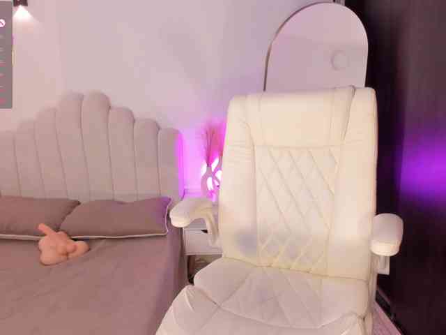 AmberLewis webcam