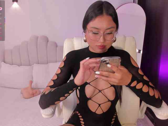 AmberLewis webcam