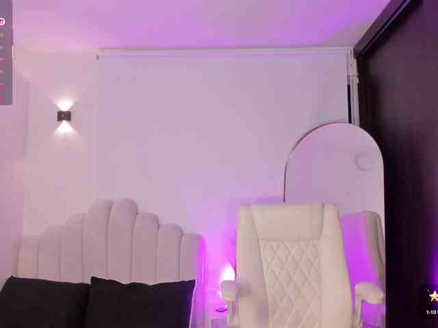 AmberLewis webcam