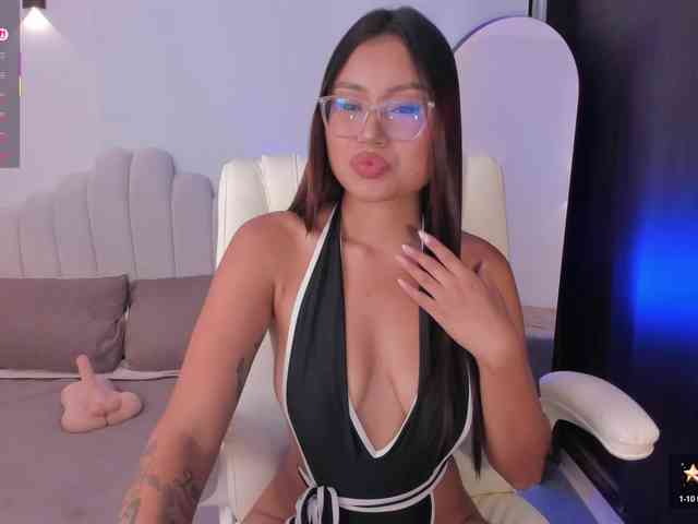 AmberLewis webcam