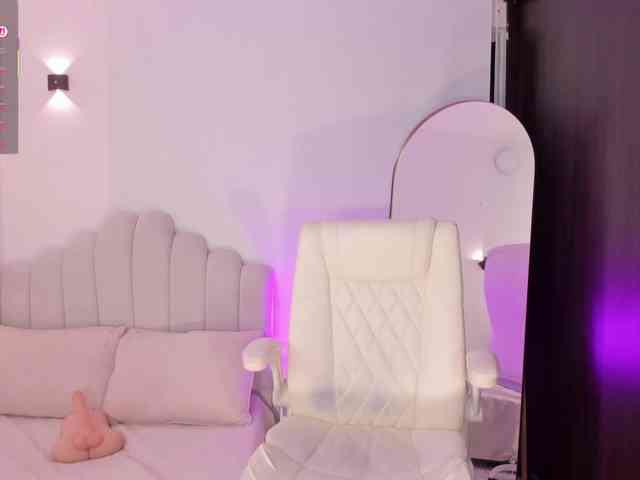 AmberLewis webcam